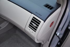 2012款丰田卡罗拉1.8L