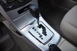 2012款丰田卡罗拉1.8L