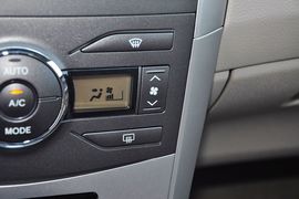 2012款丰田卡罗拉1.8L