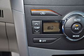 2012款丰田卡罗拉1.8L