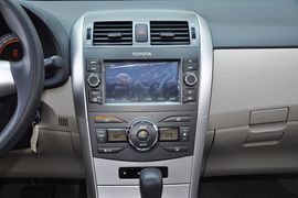 2012款丰田卡罗拉1.8L
