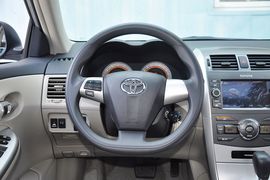 2012款丰田卡罗拉1.8L