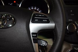 2012款丰田全新汉兰达3.5L四驱豪华版