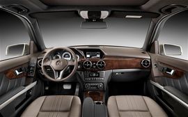 2013款奔驰GLK海外试驾