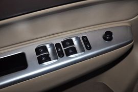 2012款威麟V5