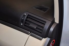 2012款雷克萨斯RX270豪华版