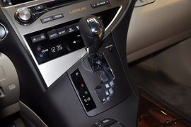 2012款雷克萨斯RX270豪华版