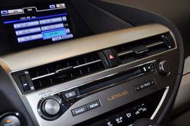 2012款雷克萨斯RX270豪华版