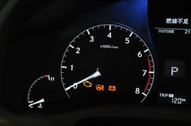 2012款雷克萨斯RX270豪华版