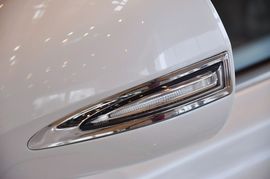 2012款雷克萨斯RX270豪华版