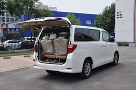 2012款丰田埃尔法2.4L豪华版