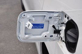 2012款丰田埃尔法2.4L豪华版