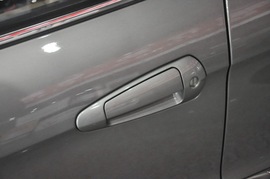 2012款奇瑞A3三厢1.6L