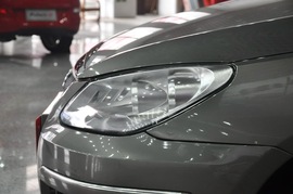 2012款奇瑞A3三厢1.6L