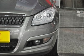 2012款奇瑞A3三厢1.6L