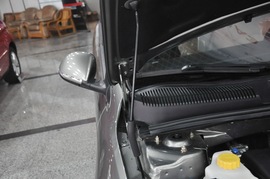 2012款奇瑞A3三厢1.6L