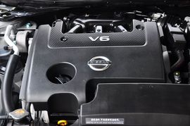 2011款日产天籁2.5L