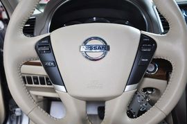 2011款日产天籁2.5L