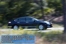 2011款东风日产天籁2.0L深度试驾