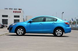 2011款马自达3星骋1.6L自动舒适型
