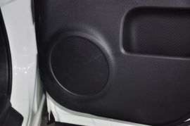 2012款日产奇骏2.5L