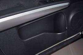 2012款日产奇骏2.5L