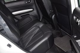2012款日产奇骏2.5L