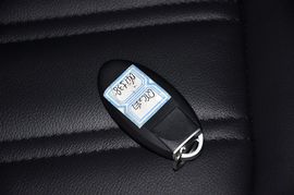 2012款日产奇骏2.5L