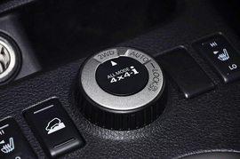 2012款日产奇骏2.5L