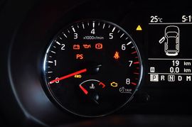 2012款日产奇骏2.5L