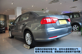 2013款上海大众新朗逸上海到店实拍