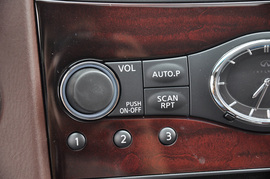 2013款英菲尼迪EX25四驱尊雅版