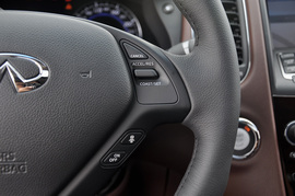 2013款英菲尼迪EX25四驱尊雅版