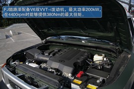 2011款丰田FJ酷路泽场地体验