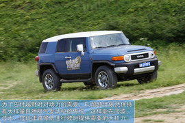 2011款丰田FJ酷路泽场地体验