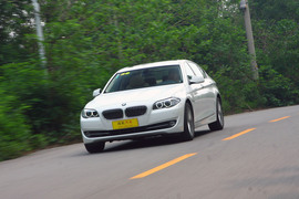 2012款宝马530Li对比评测