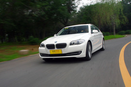 2012款宝马530Li对比评测