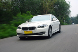 2012款宝马530Li对比评测