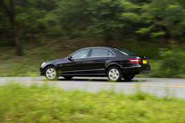 2012款奔驰E300L对比评测