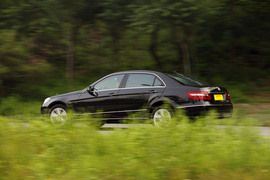 2012款奔驰E300L对比评测