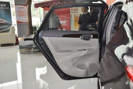 2012款东风日产轩逸1.8XV