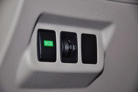2012款东风日产轩逸1.8XV