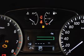 2012款东风日产轩逸1.8XV