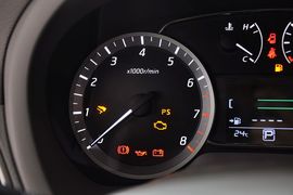 2012款东风日产轩逸1.8XV
