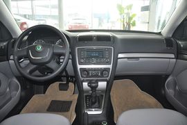2013款斯柯达明锐1.4TSI