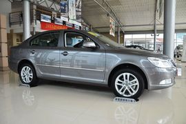 2013款斯柯达明锐1.4TSI