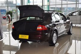 2012款斯柯达昊锐2.0TSI手自一体典雅版到店实拍