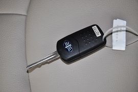 2012款奔腾B50