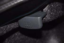 全新奔腾B70