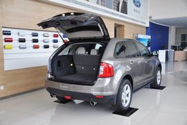 2012款福特锐界2.0T精锐天窗版